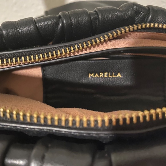 Marella Black Leather Zipper Close Handbag - Picture 8 of 11